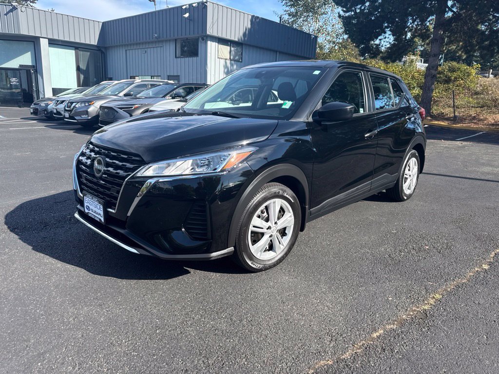 Used 2023 Nissan Kicks S w/ Interior Electronics Package FWD image 1
