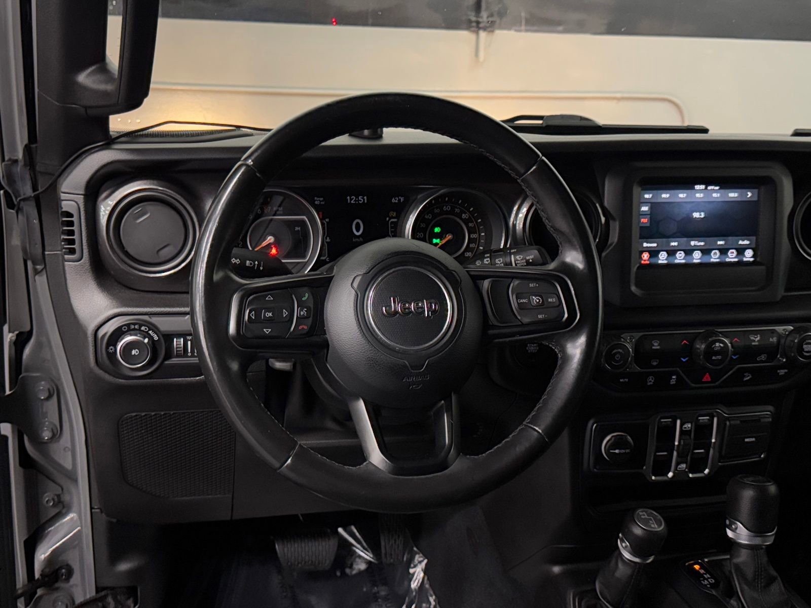 Used 2019 Jeep Wrangler Unlimited Sport AWD/4WD image 31