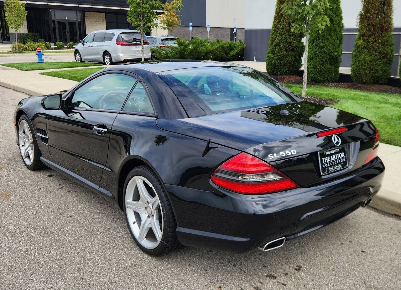 Used 2011 Mercedes-Benz SL 550 image 20