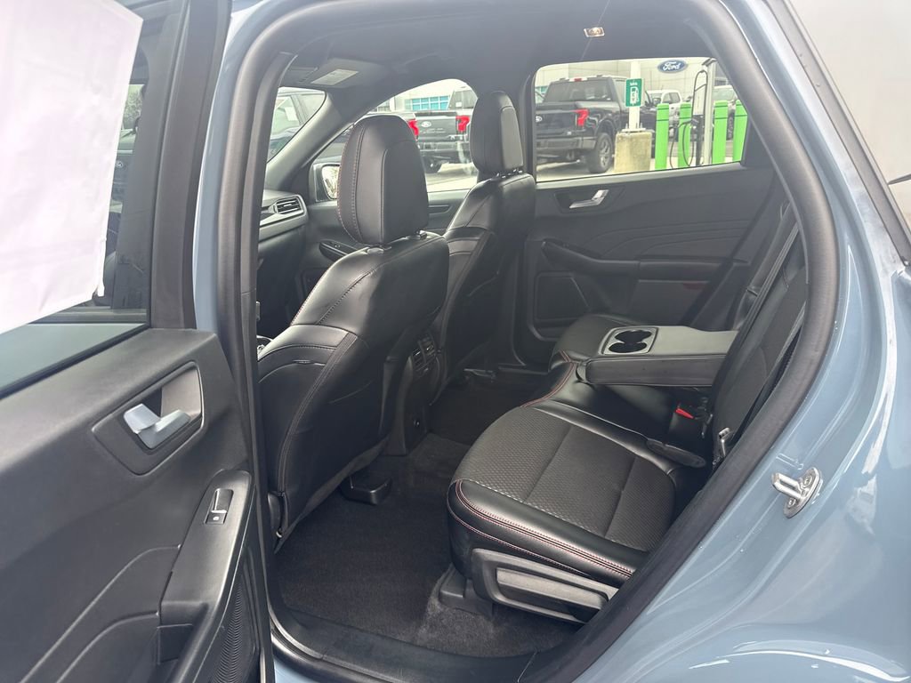 Used 2025 Ford Escape ST-Line Elite w/ Tech Pack #1 image 16