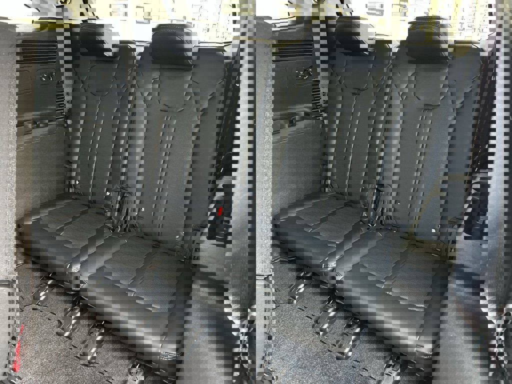 New 2026 Kia Sorento EX image 14