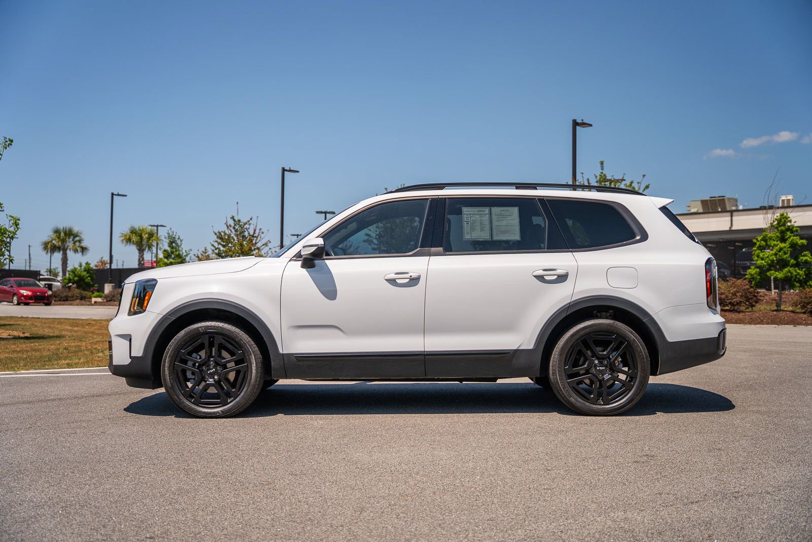 Used 2024 Kia Telluride EX X-Line image 4