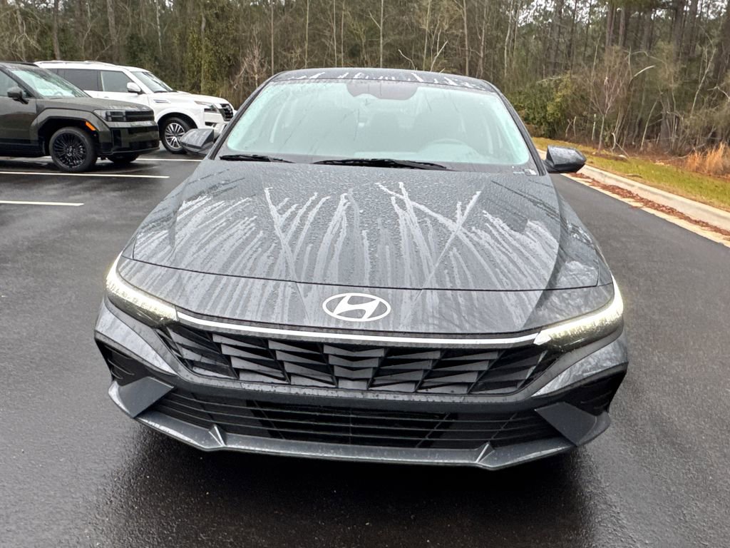 New 2026 Hyundai Elantra SE image 8