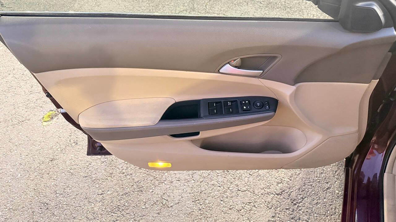 Used 2008 Honda Accord LX-P image 34