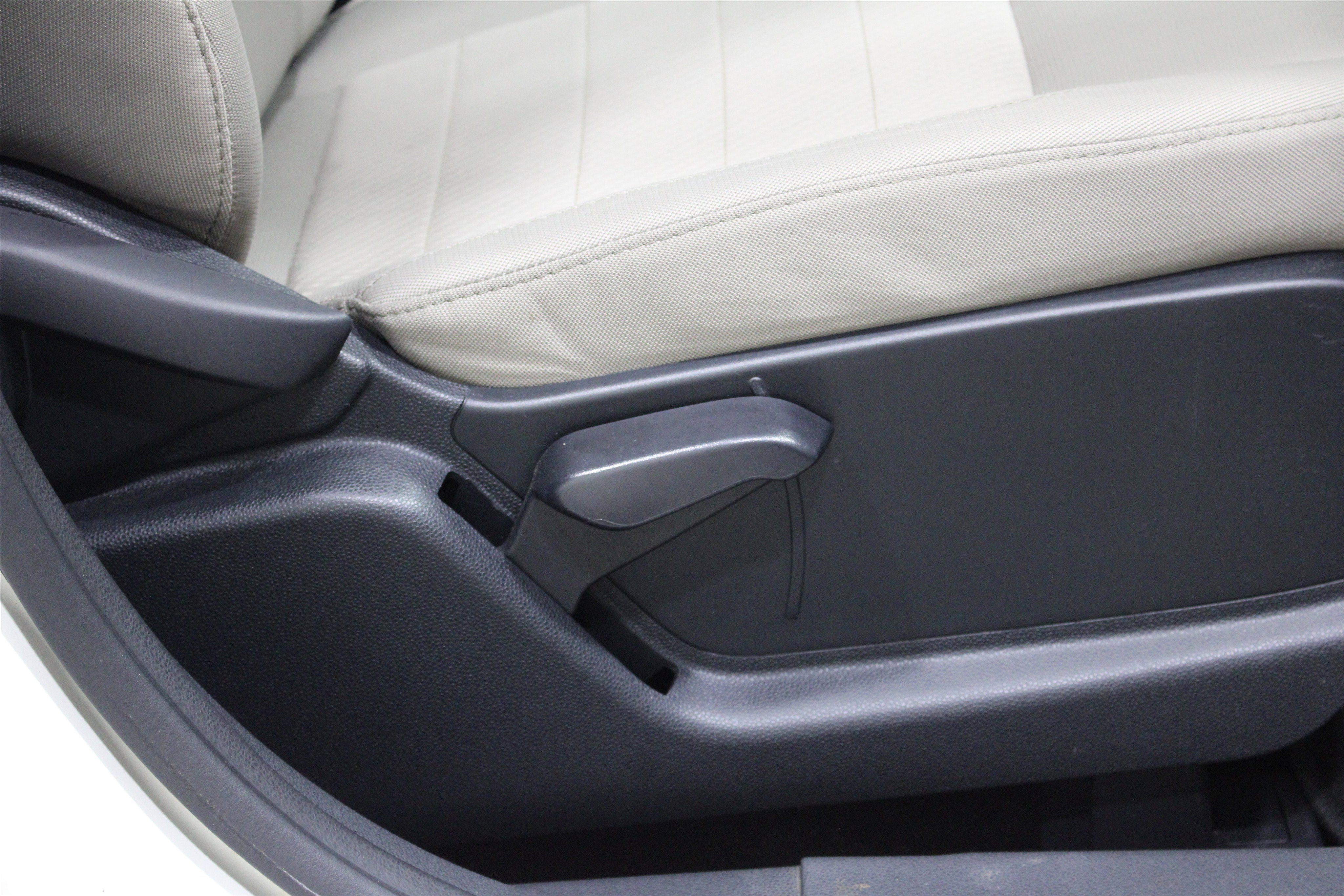 Used 2021 Ford EcoSport S FWD image 25