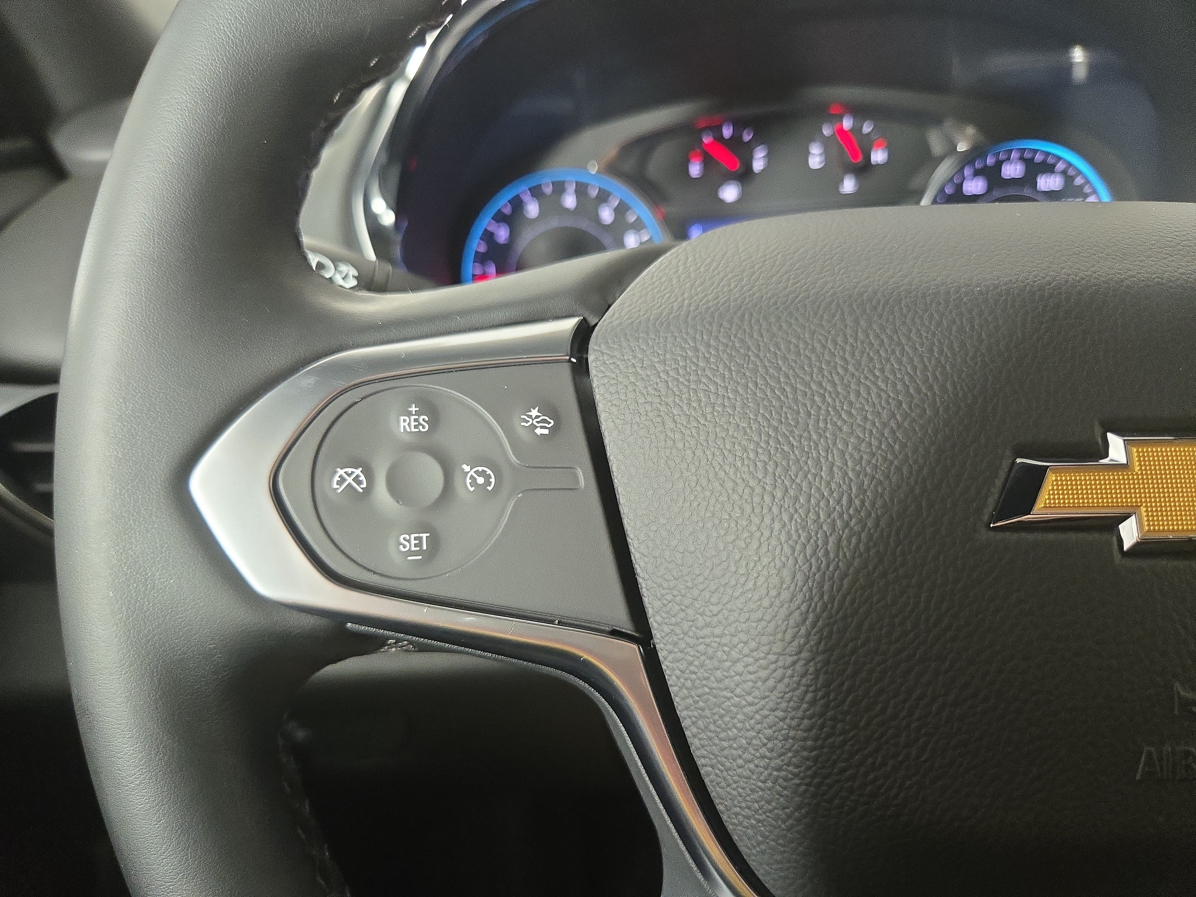 Certified 2023 Chevrolet Traverse LT FWD image 16