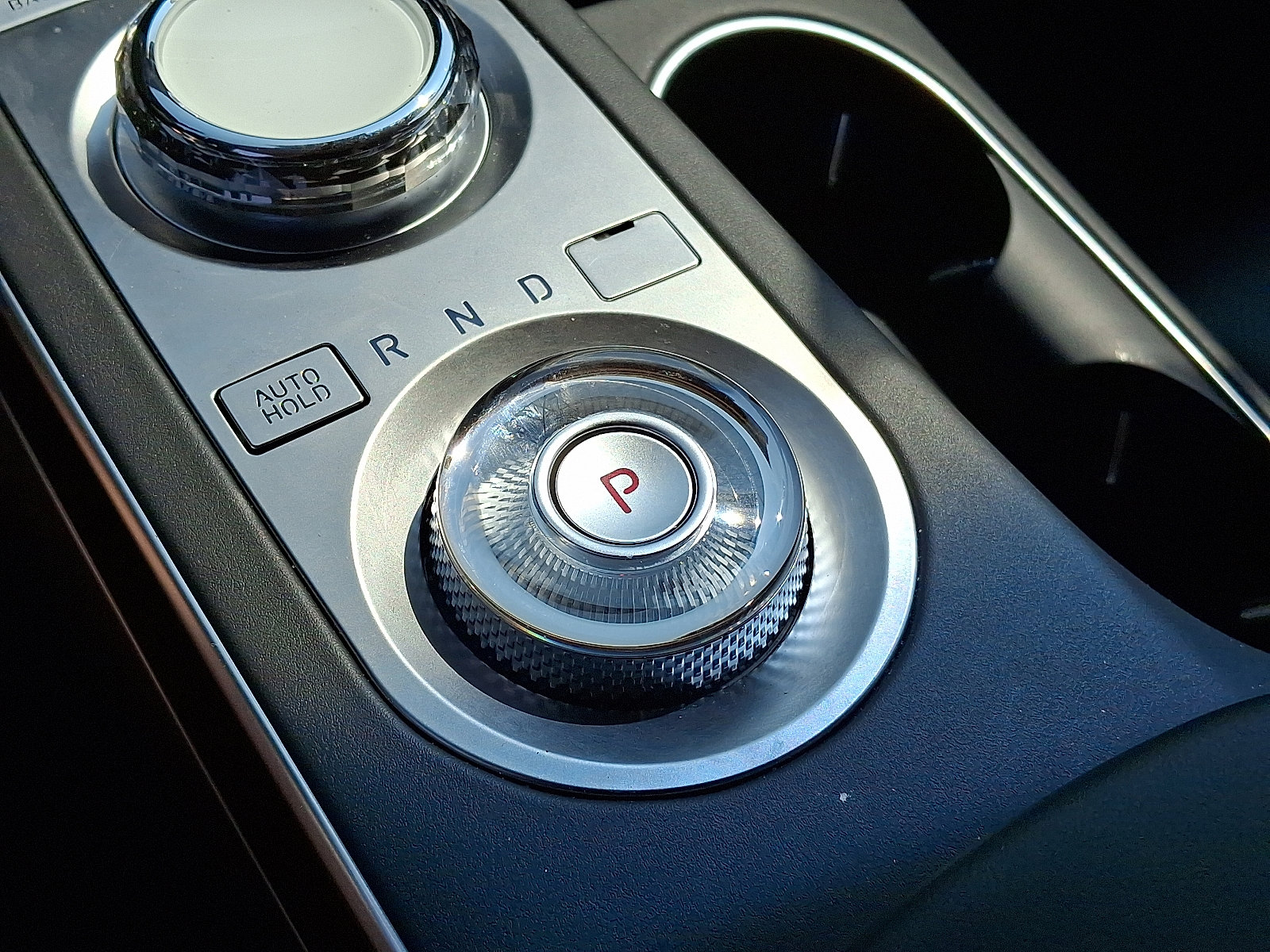 Used 2025 Genesis GV70 2.5T image 14