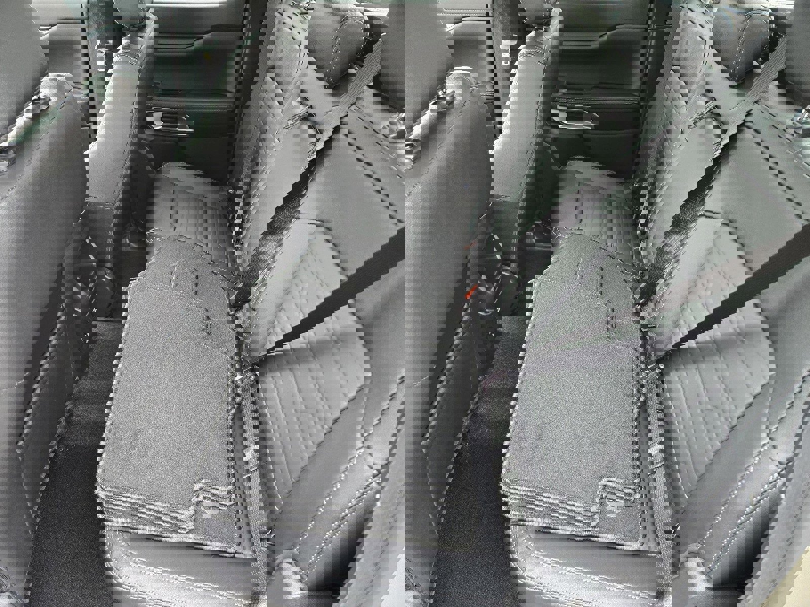 New 2025 Ford Ranger Lariat w/ FX4 Off-Road Package image 6