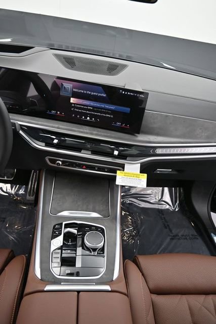 New 2026 BMW X5 xDrive40i w/ M Sport Package AWD/4WD image 16