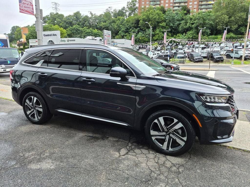 Certified 2023 Kia Sorento EX AWD/4WD image 5
