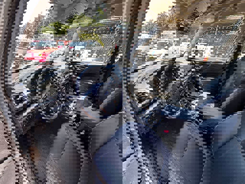 Used 2021 Subaru Forester Limited w/ Popular Package #3 image 2