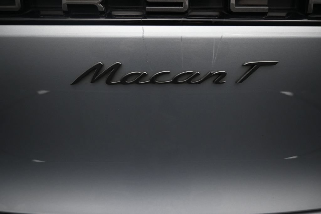 Used 2024 Porsche Macan Turbo AWD/4WD image 10