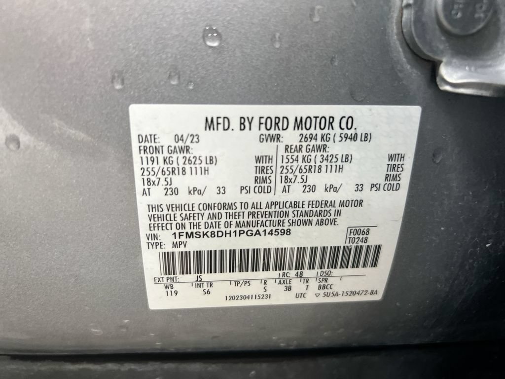 Used 2023 Ford Explorer XLT w/ Equipment Group 202A AWD/4WD image 28