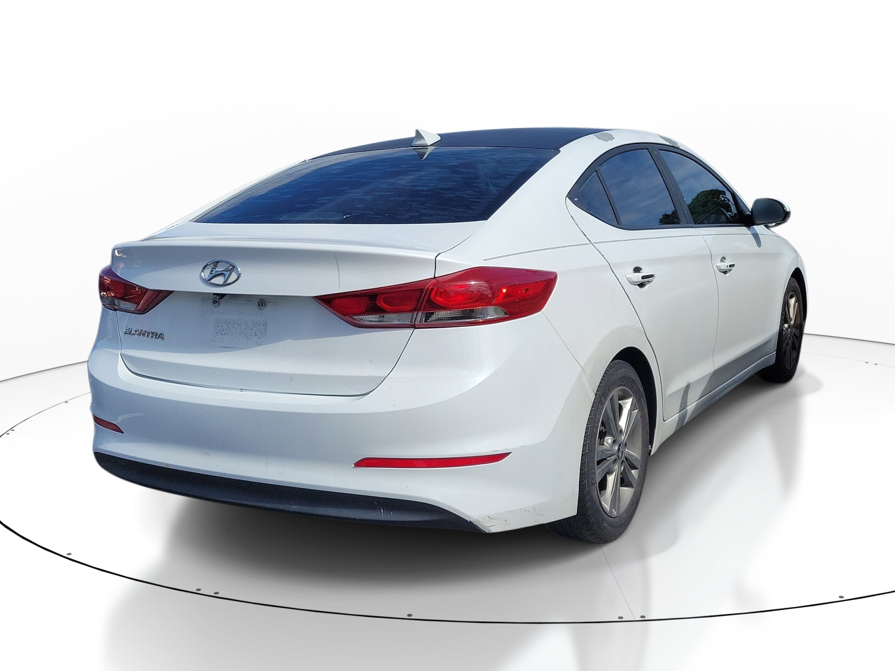 Used 2017 Hyundai Elantra Value Edition FWD image 6