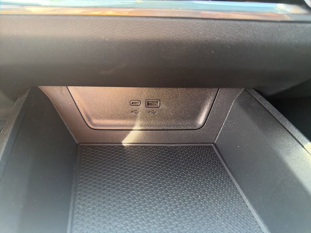 New 2026 Chevrolet Equinox LT image 23