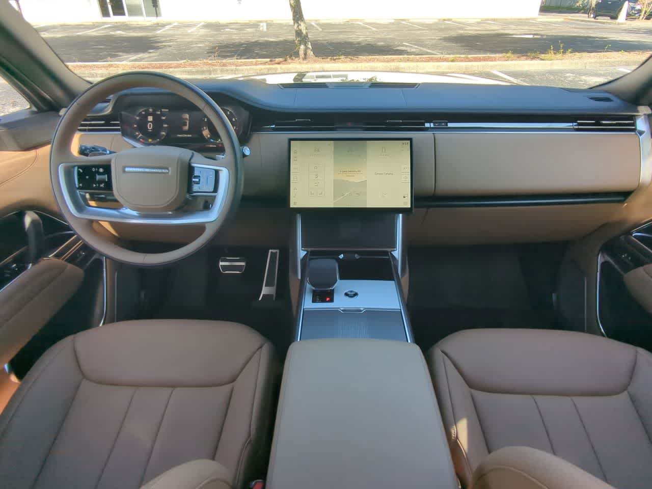 New 2026 Land Rover Range Rover Long Wheelbase Autobiography AWD/4WD image 16