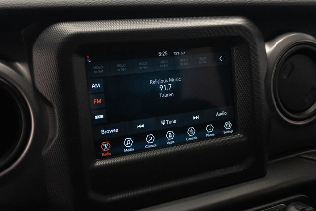 Used 2022 Jeep Wrangler Sport AWD/4WD image 15