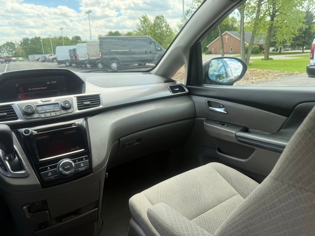 Used 2015 Honda Odyssey EX image 35