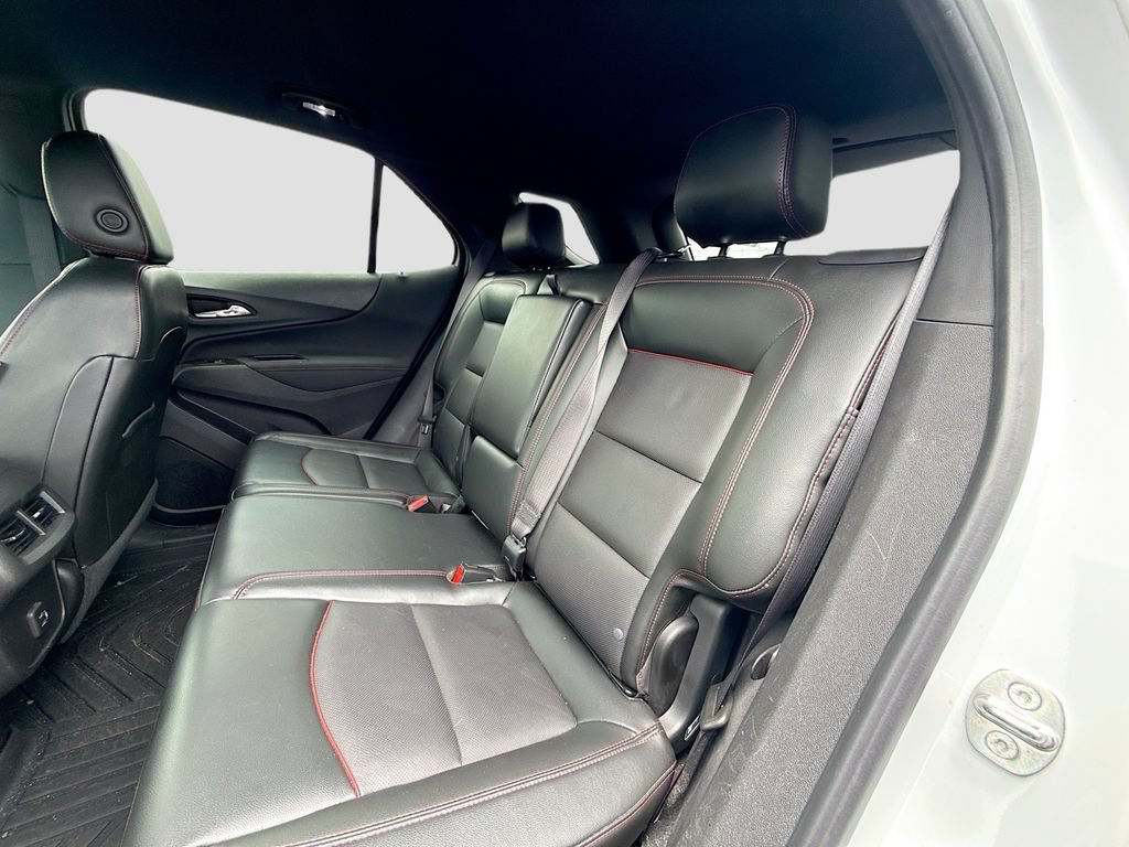 Used 2022 Chevrolet Equinox RS w/ RS Leather Package FWD image 27