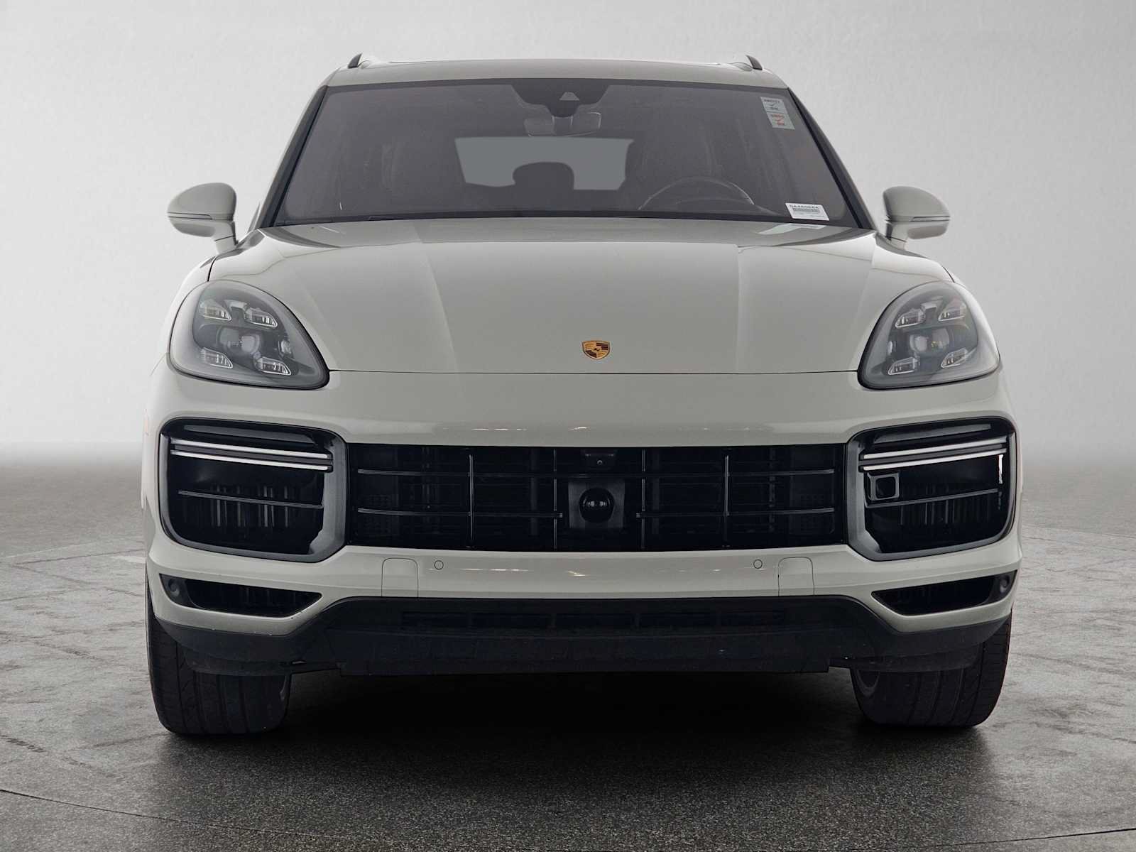 Used 2022 Porsche Cayenne Turbo S w/ Assistance Package AWD/4WD image 8
