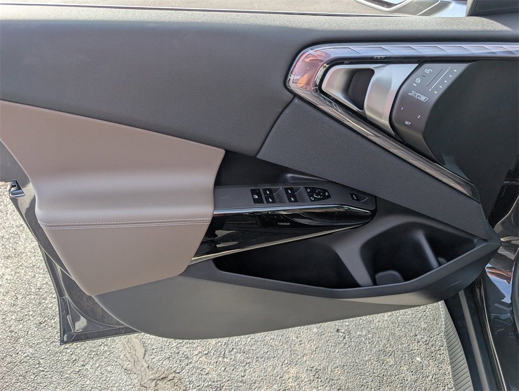 New 2026 BMW X3 xDrive30 w/ Premium Package image 13