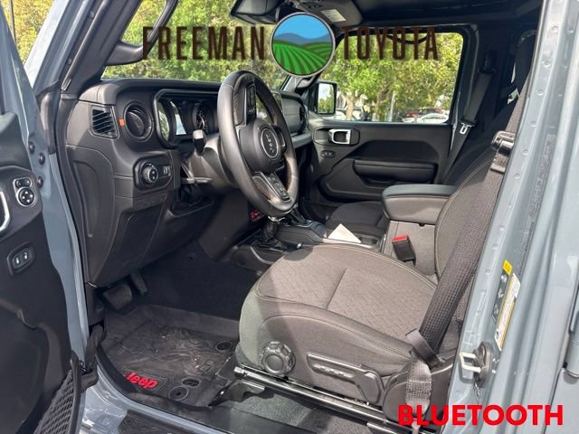 Used 2024 Jeep Gladiator Mojave w/ Steel Bumper Group AWD/4WD image 7