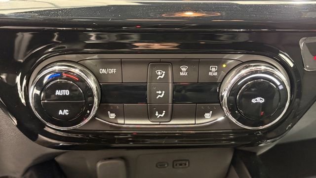 New 2026 Chevrolet Trax RS w/ Driver Confidence Package image 35