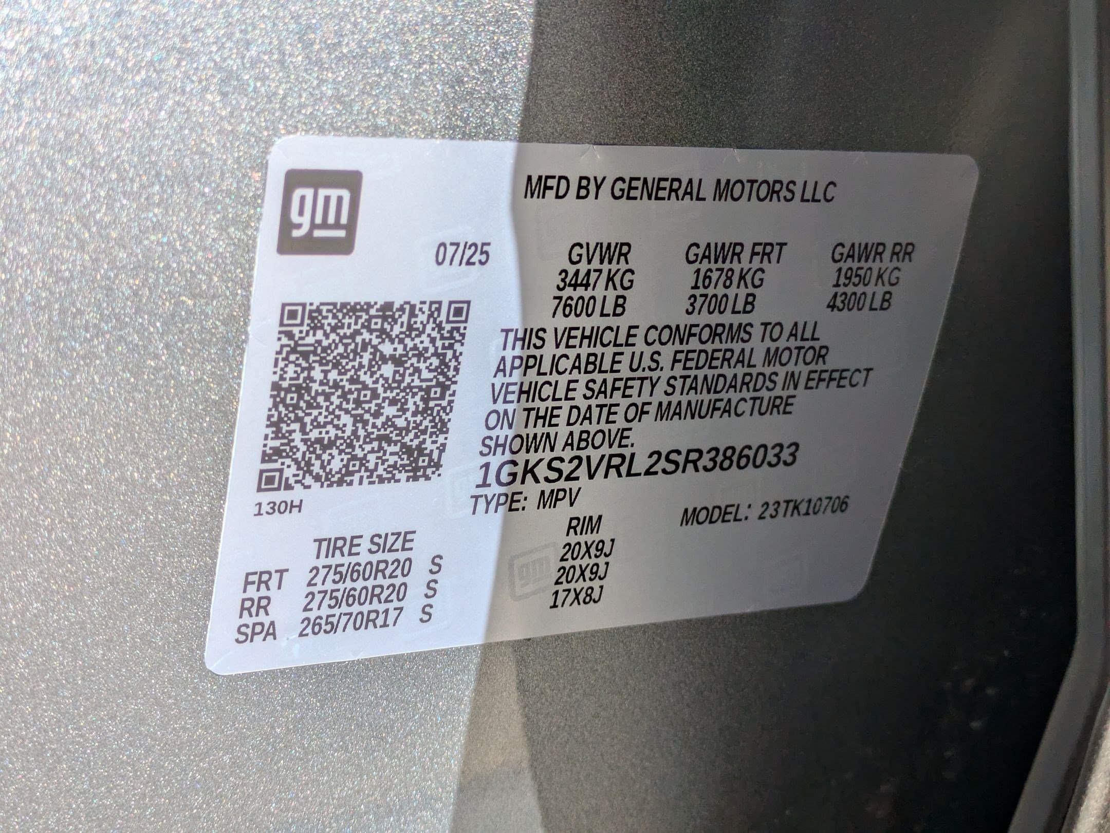 Certified 2025 GMC Yukon AT4 Ultimate AWD/4WD image 34