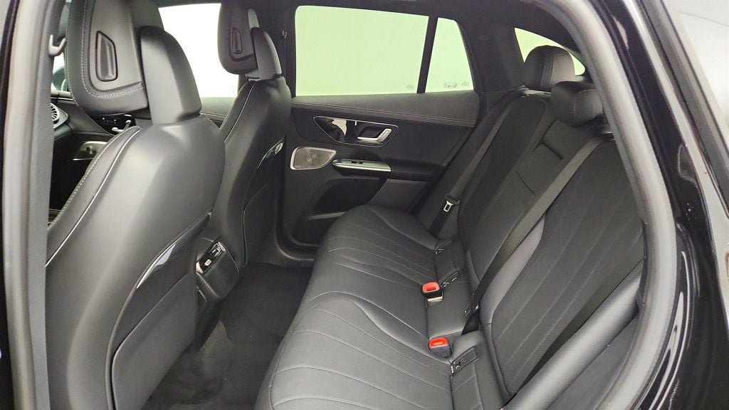 Used 2024 Mercedes-Benz EQE 350+ SUV image 19