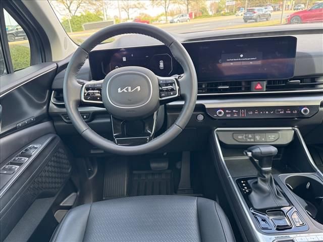 Certified 2025 Kia Carnival SX Prestige image 10