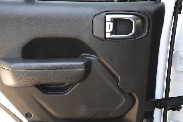 Used 2024 Jeep Wrangler Willys image 25