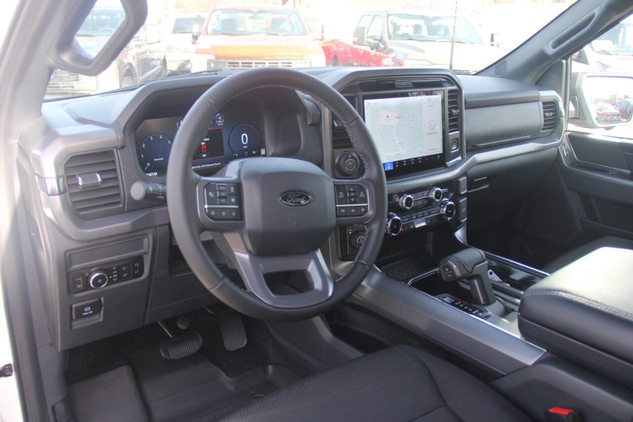 Certified 2025 Ford F150 XLT w/ Equipment Group 302A MID image 37