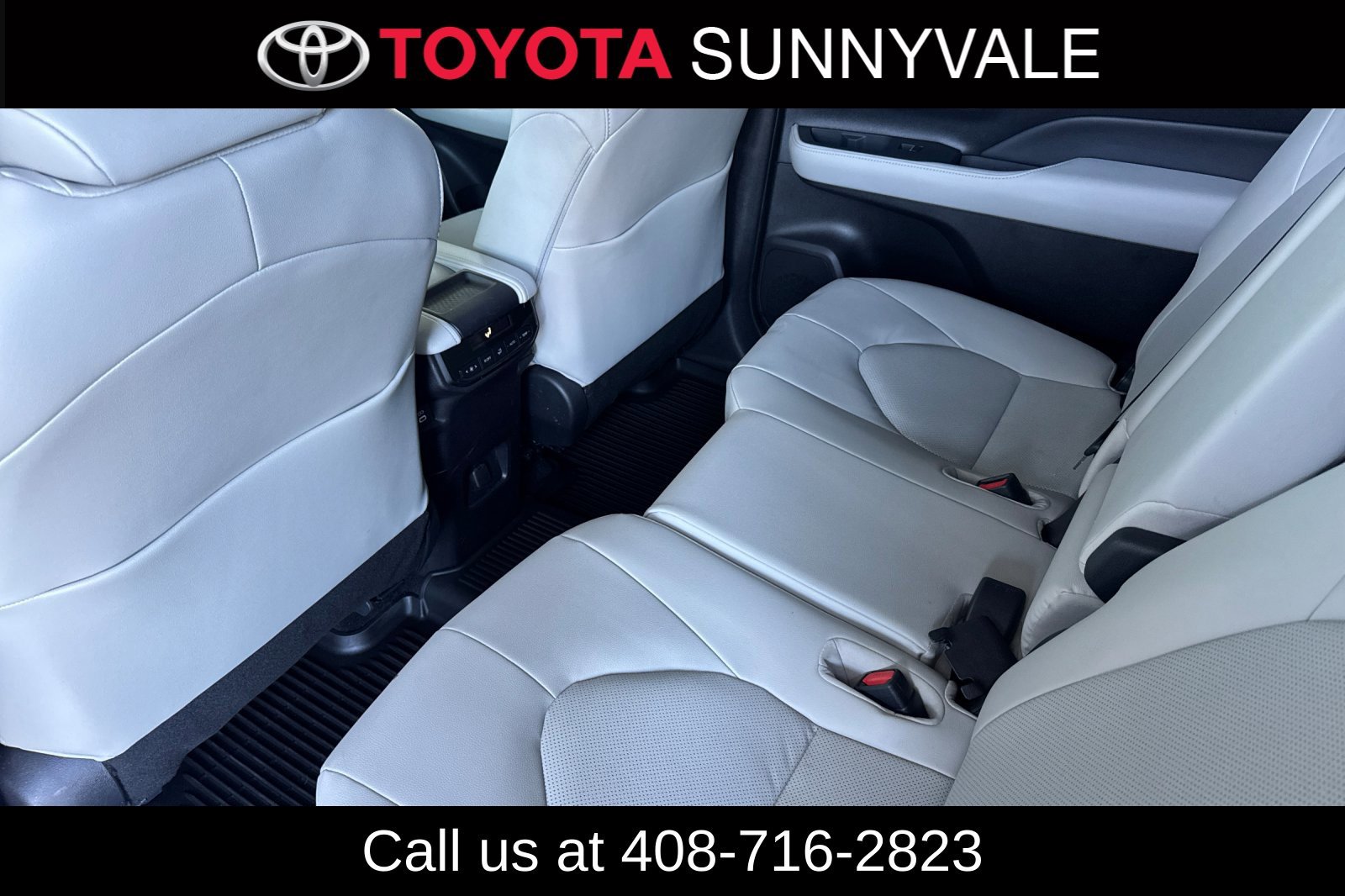 Certified 2025 Toyota Grand Highlander AWD image 13
