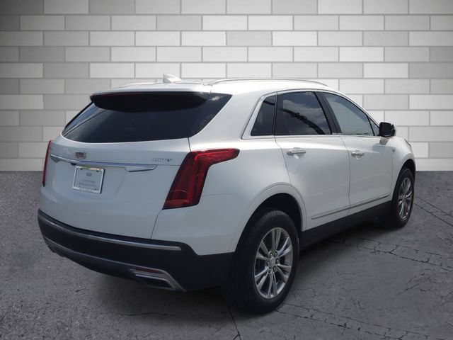 Certified 2023 Cadillac XT5 Premium Luxury w/ LPO, Premium Carpet Package FWD image 5