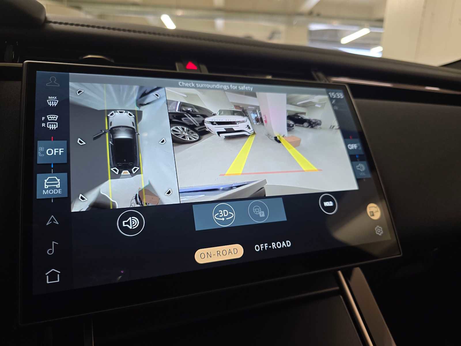 New 2026 Land Rover Range Rover Velar Dynamic SE image 26