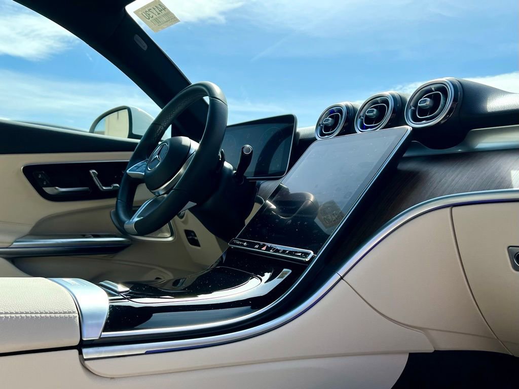 Certified 2024 Mercedes-Benz CLE 300 4MATIC Coupe image 18