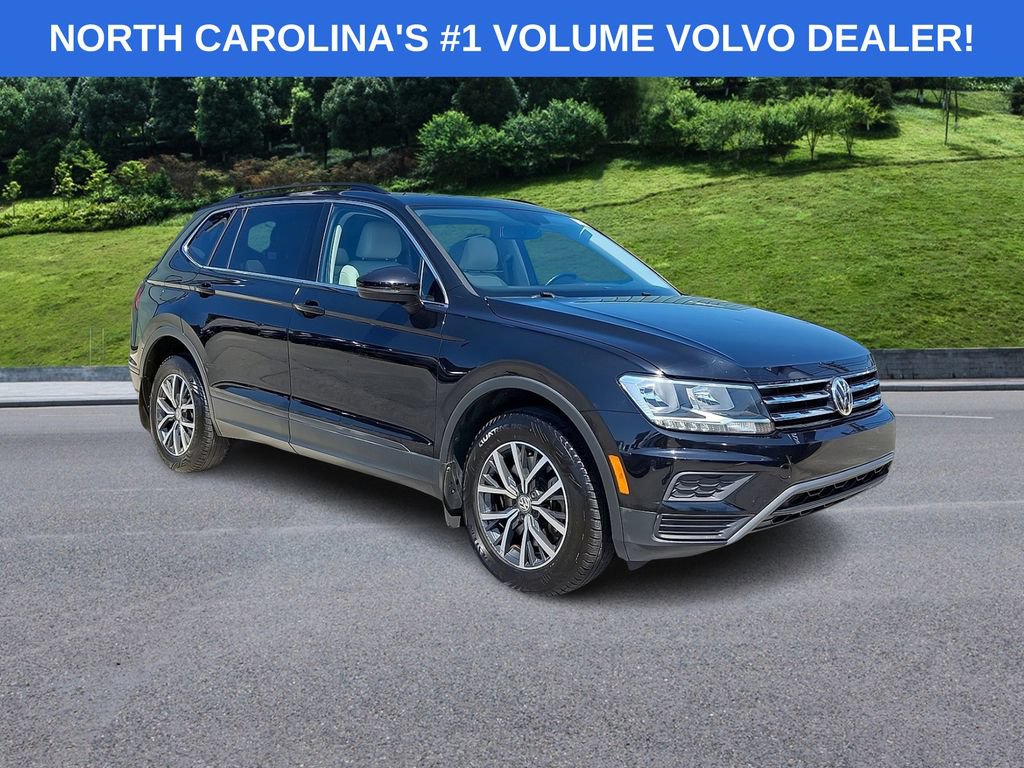 Used 2019 Volkswagen Tiguan SE w/ Panoramic Sunroof Package