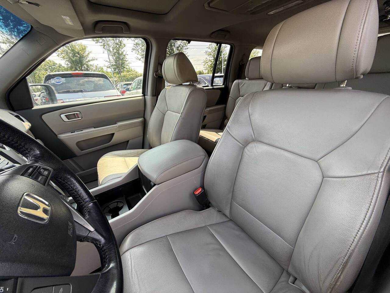 Used 2012 Honda Pilot Touring image 11