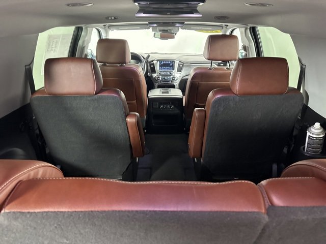 Used 2020 Chevrolet Suburban Premier w/ Premier Plus Edition image 18