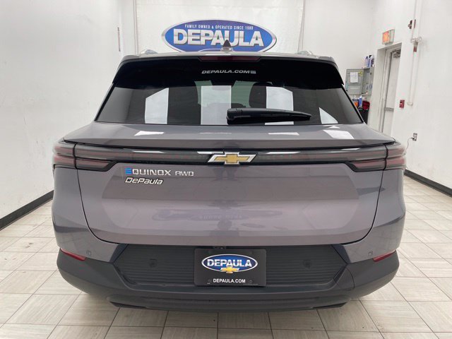 New 2026 Chevrolet Equinox EV LT AWD/4WD image 18
