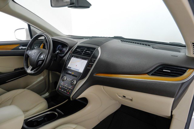Used 2019 Lincoln MKC Select w/ Select Plus Package AWD/4WD image 10