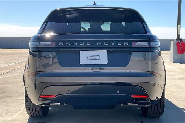 New 2026 Land Rover Range Rover Velar Dynamic SE image 4