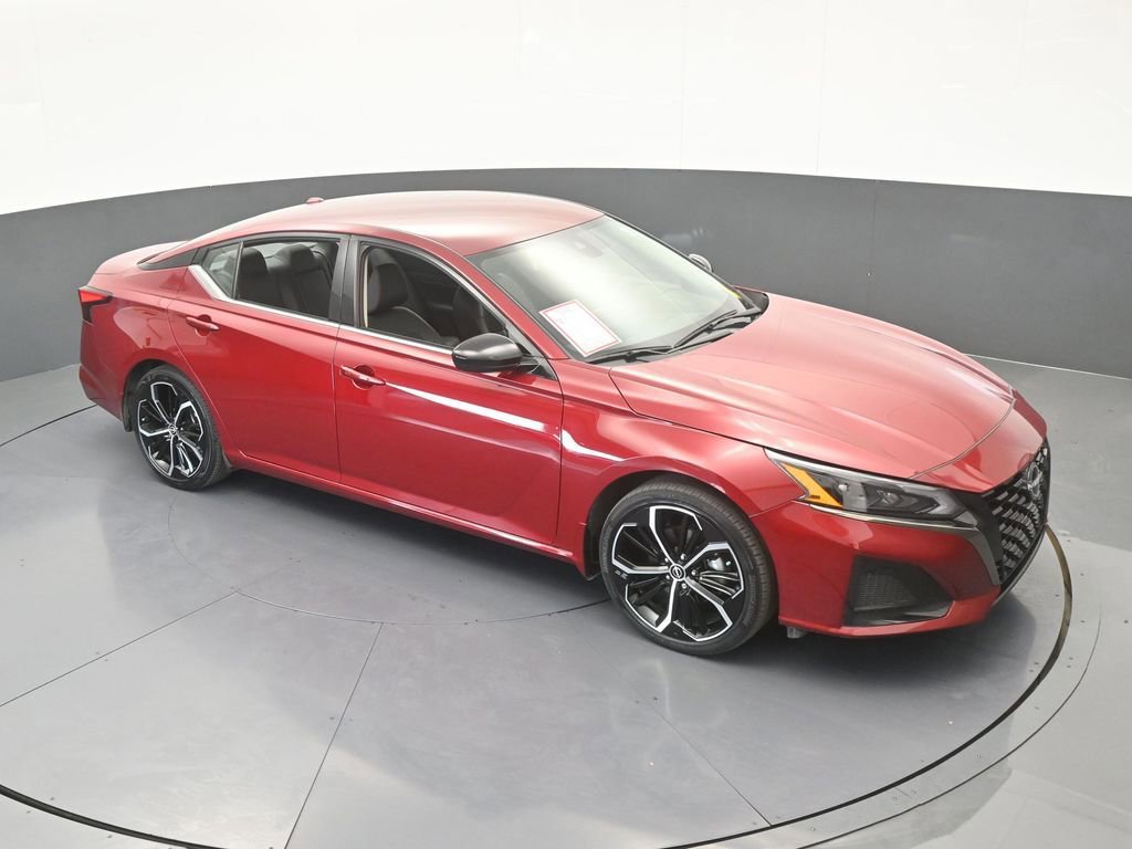 Used 2024 Nissan Altima 2.5 SR image 52