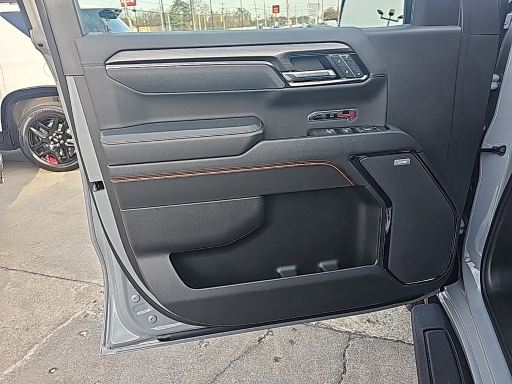 Certified 2025 GMC Sierra 1500 AT4 w/ AT4 Premium Package image 10