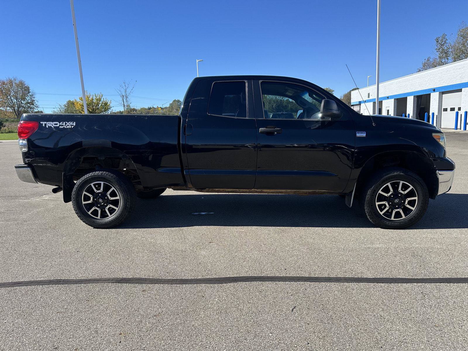 Used 2008 Toyota Tundra SR5 AWD/4WD image 6