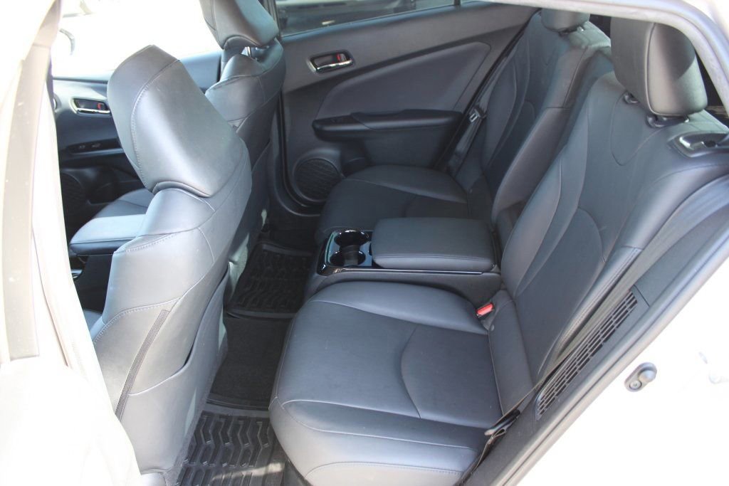 Used 2019 Toyota Prius Prime Premium w/ Carpet Mat Package image 25