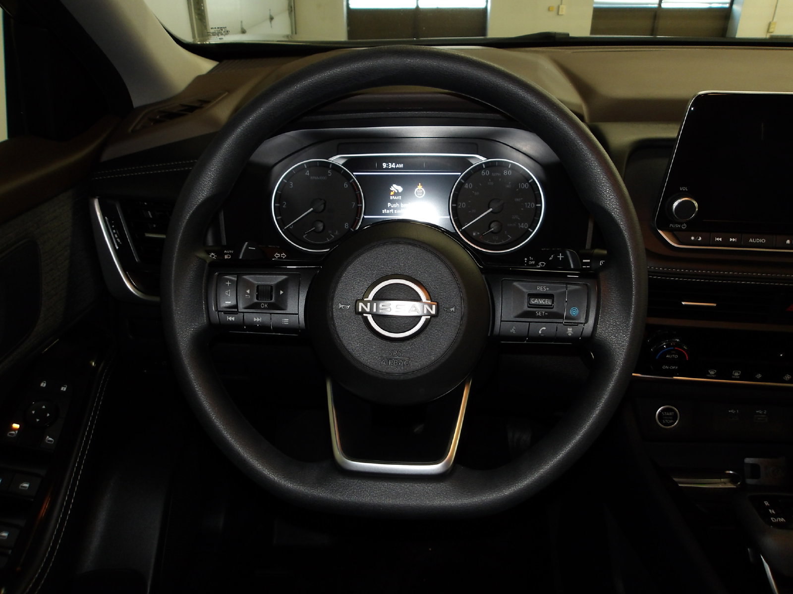 Used 2023 Nissan Rogue SV AWD/4WD image 14