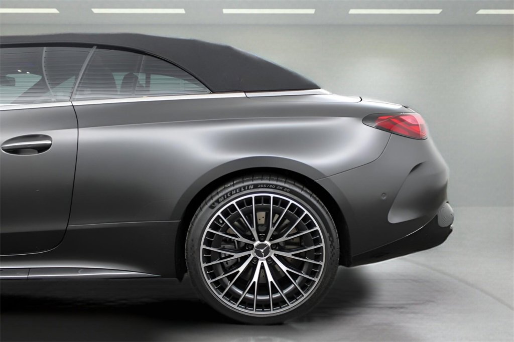 Used 2025 Mercedes-Benz CLE 53 AMG 4MATIC Cabriolet image 34
