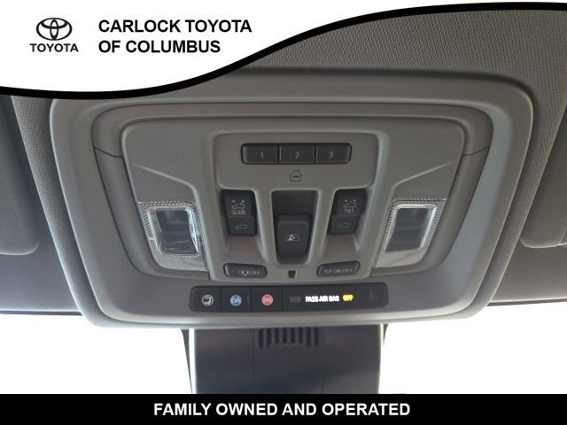 Used 2024 GMC Sierra 1500 SLT w/ SLT Premium Plus Package AWD/4WD image 29