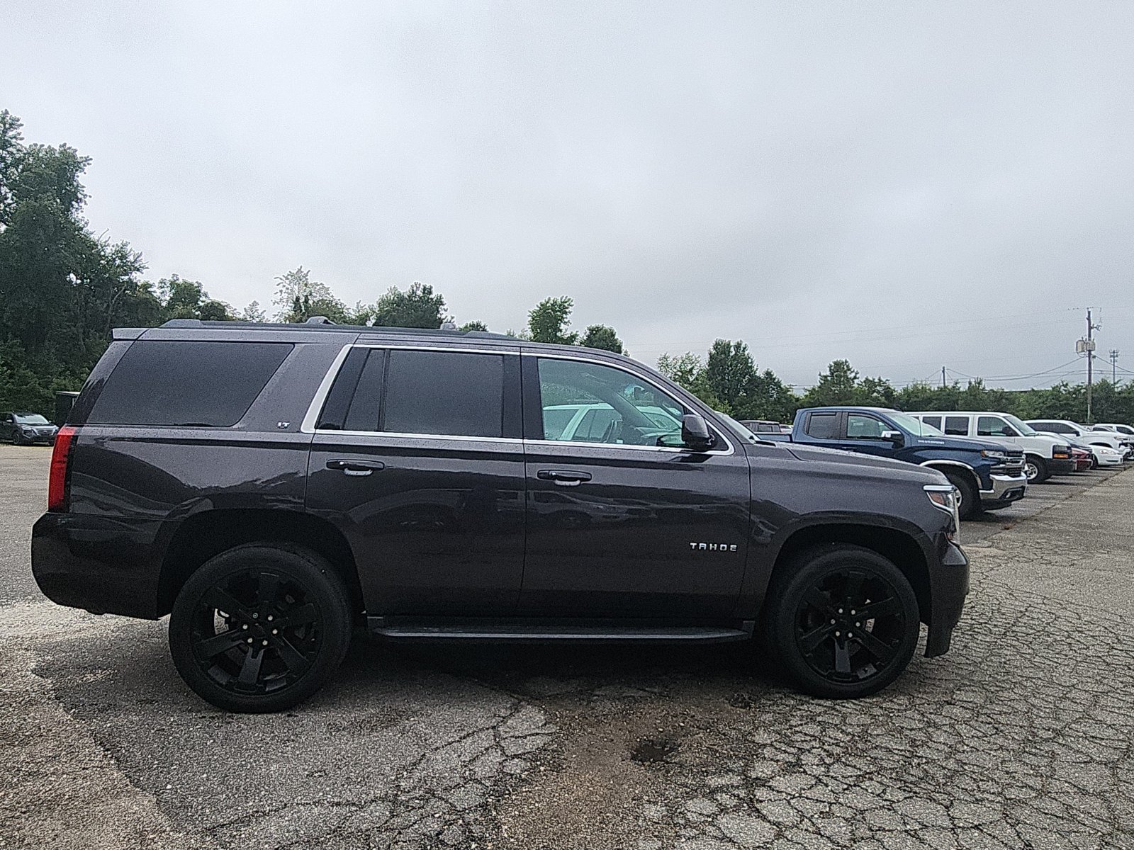 Used 2017 Chevrolet Tahoe LT AWD/4WD image 6